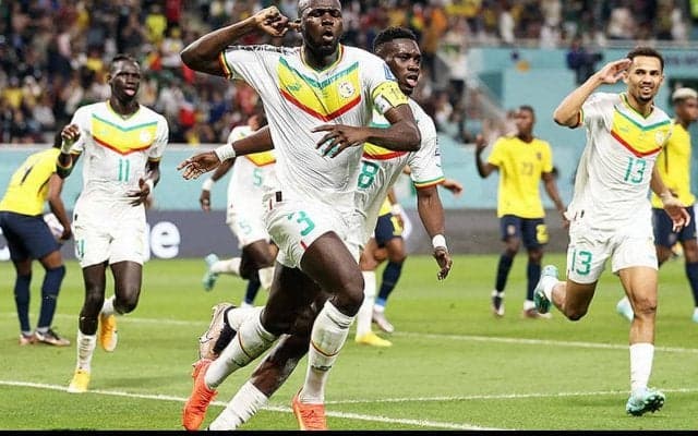 主将クリバリ弾でエクアドルに競り勝ったセネガルが逆転で2位通過を決定《カタールW杯》