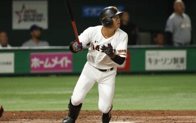 原巨人 「こいつが出てくるの？」若手がこぞって「外野シフト」に走る理由