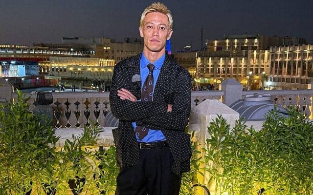 運命の日本vsスペインは2日朝4時キックオフ、話題の本田圭佑が「ABEMA」で3戦連続解説！ イニエスタもゲスト解説で登場