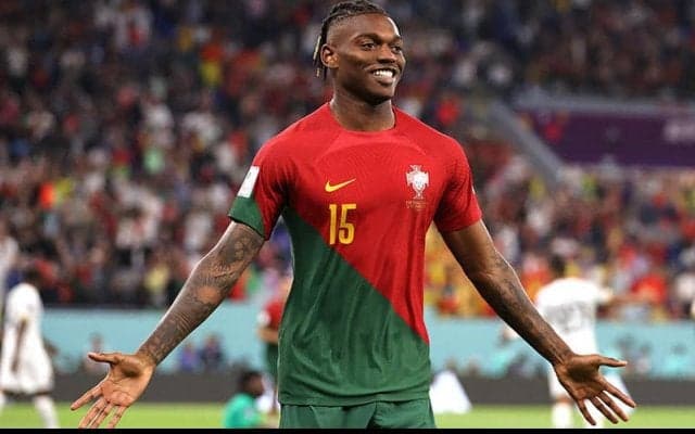 ラファエル・レオンがミランとの契約延長を示唆！「W杯前にポジティブな話し合いがあった」