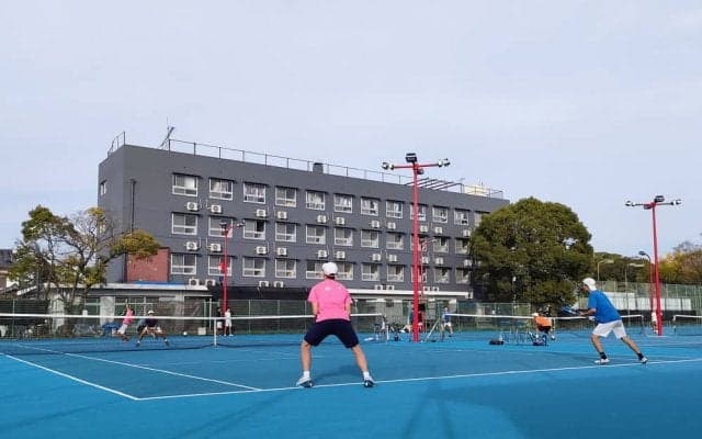 〈柳川高校・変化を恐れない名門1〉16年ぶり総体優勝への流れをつくったのは、直前に組むことが決まったダブルスペア【テニス強豪校紹介】