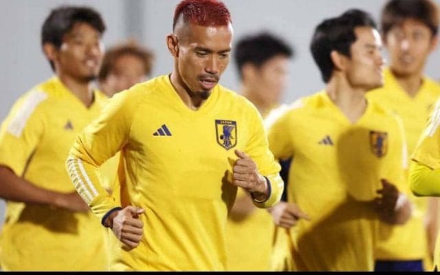 「ごはんだけ食べに行きたい」「うちも今日は鰻にしよう」日本代表の西シェフが決戦前夜の“勝負飯”を披露！鰻でスペイン戦へスタミナアップ