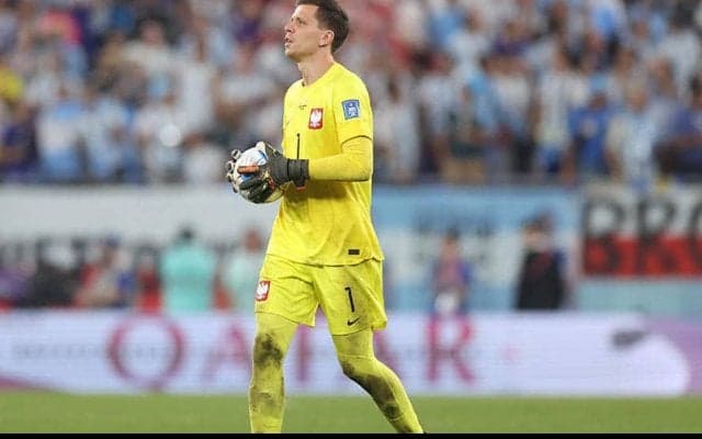 シュチェスニーがメッシと試合前にある“賭け”…「僕は100ユーロ払わなければならない」
