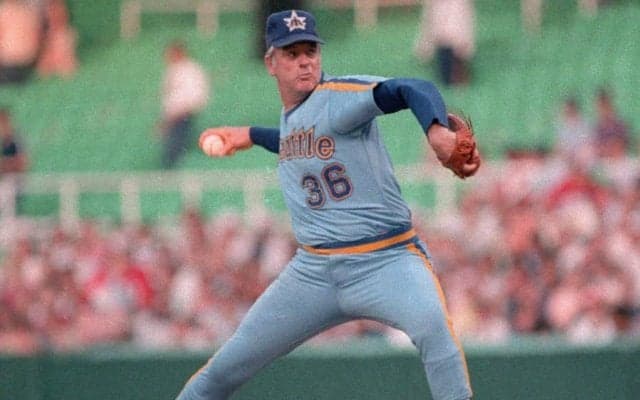 【MLB】通算314勝の殿堂入り投手ゲイロード・ペリーさん死去　史上初両リーグでCY賞