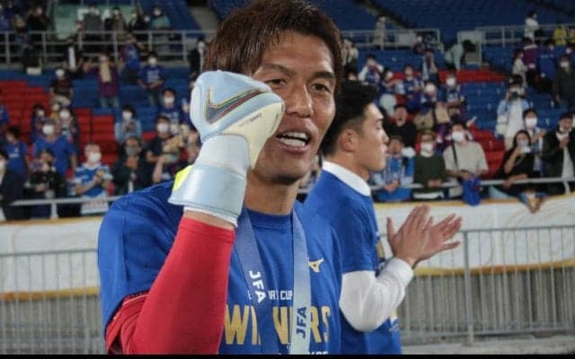 甲府、35歳GK河田晃兵と契約更新！　歴史的Vの天皇杯では輝き放つ