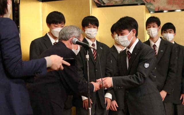 東山高がインターハイ優勝祝賀会を開催 300人を超える関係者が初の偉業をたたえる