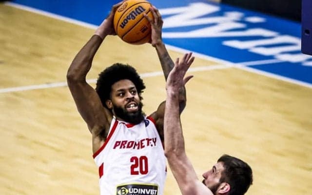 ウクライナのバスケットボールは今（3）——国内強豪クラブ、プロメテイの決断