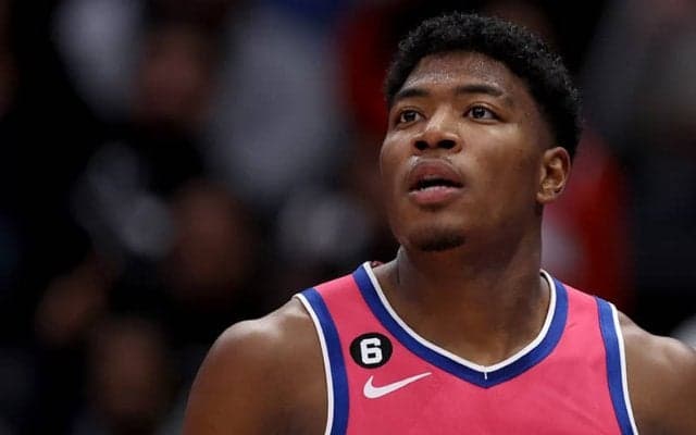 ウィザーズ指揮官が八村塁の近況を報告…「骨挫傷の完治までには少し時間がかかるだろう」