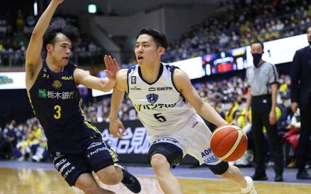 河村勇輝がキャリアハイ32得点の大暴れ…横浜ビー・コルセアーズが宇都宮ブレックスを撃破