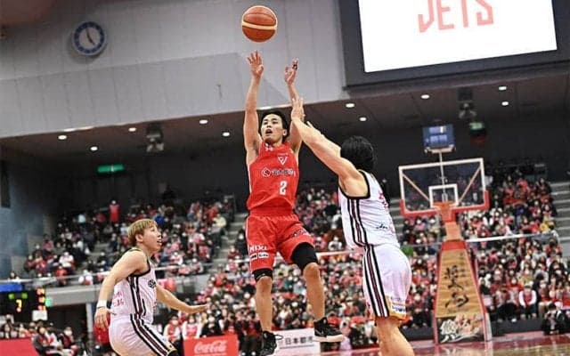 第1Qの16点ビハインドをひっくり返した千葉ジェッツが5連勝…富樫勇樹が個人通算6000得点を達成