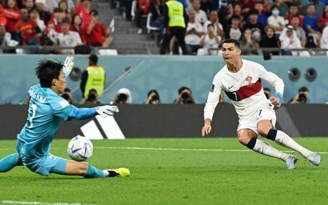 「最後の試合だと思って準備した」好セーブで勝利呼び込んだ韓国代表GKキム・スンギュ、ウルグアイの結果を待った時間に言及「時間がこんなにも進まないものかと」