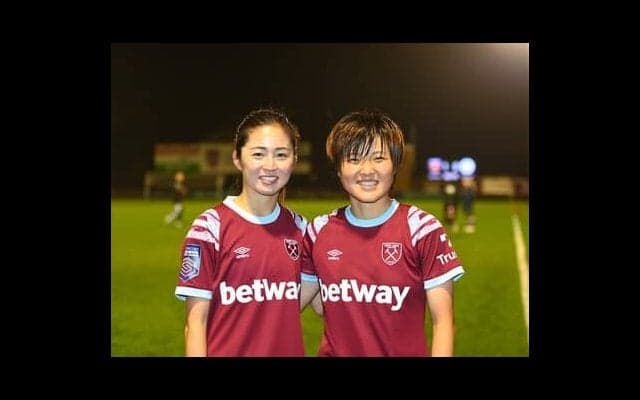 イングランドで日本とは違う「ファウル」のすごさを実感。なでしこジャパンの清水梨紗と林穂之香が語る現地での刺激的な生活