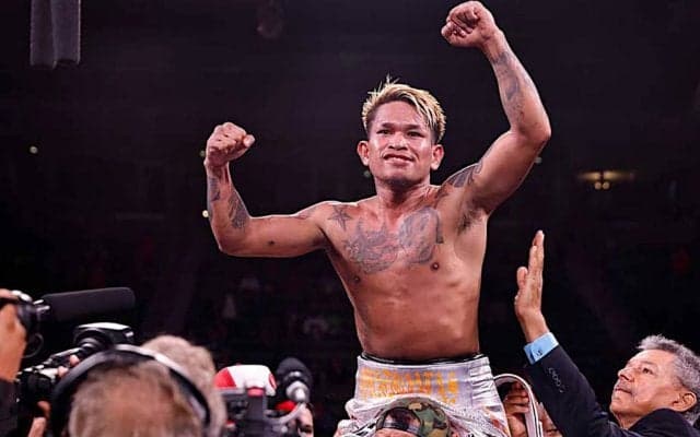 【ボクシング】暴れん坊カシメロ vs. 倒し屋・赤穂の一戦はガチンコの喧嘩ファイト　予想外の幕切れも