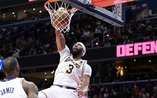 55得点を奪ったレイカーズのAD「支配してやるというマインドセットで向かっている」