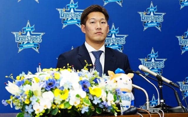 京田陽太、DeNA入団会見　亡き戦友と同じ背番号98…トレードは「うれしい気持ち」