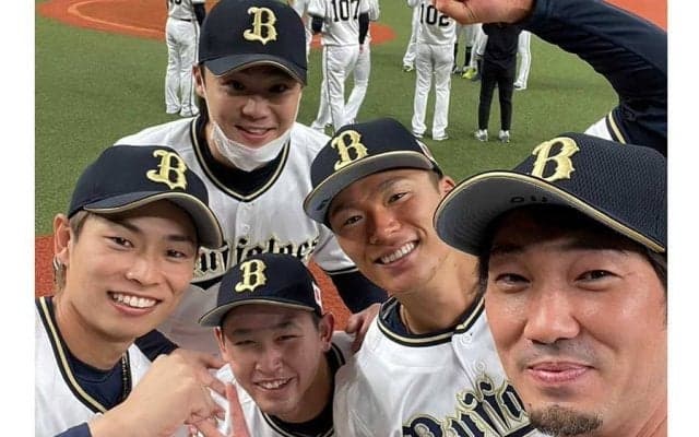 NPB経験なくとも…山本由伸が認めた「プロ」　“裏方”が経験した濃厚すぎる13年