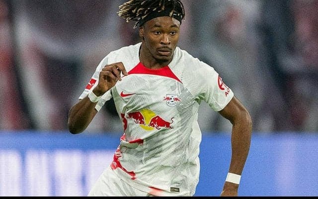 PSG関心のシマカンがライプツィヒと2027年まで契約延長