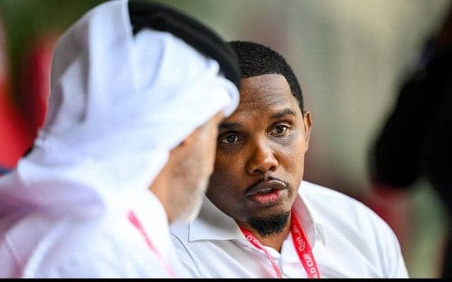 「我を失ってしまった」アルジェリア人サポーターへ膝蹴りを見舞ったエトー会長が謝罪声明…アフリカ予選の賄賂疑惑を指摘され激昂