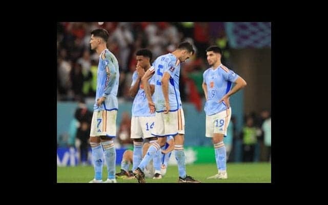 スペインの栄光なき敗退は必然だった。日本戦に続いて、ボールは支配しても怖さなし