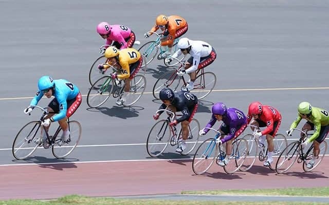 スーパールーキーとは