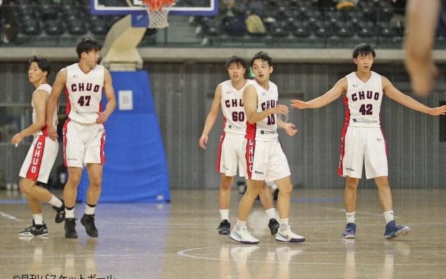 [インカレ2022男子]中央大が好守からチャンスを掴んで京都産大を下して8強入り【大学バスケ】