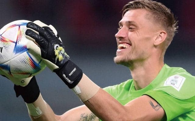 オランダGKノペルト、メッシのPKを阻止できるか問われ「メッシだって…」