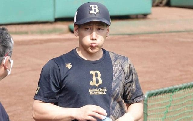 123億円の吉田正尚、何を買えるか計算してみた…豚まん2万7000年分、ポンタも爆買い？