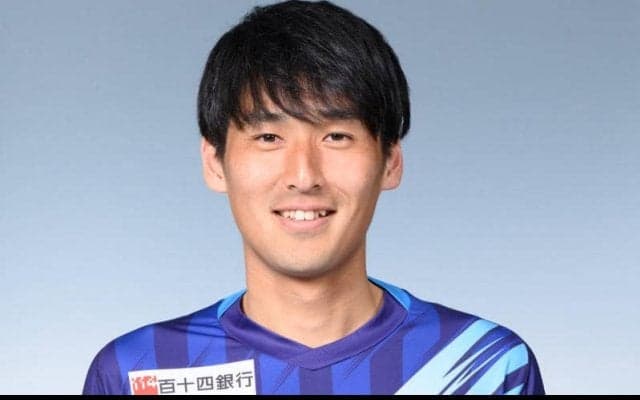 宮崎が元讃岐の青戸翔を獲得　「得点王目指して頑張ります」