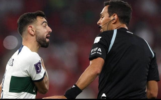 W杯終戦…ブルーノ、負け認めるも「勝ち残る国の審判が裁くのは変」