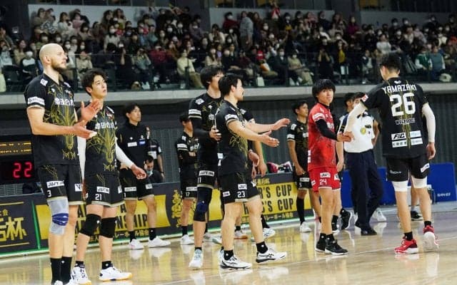 天皇杯・皇后杯全日本選手権大会  準々決勝で前回王者のWD名古屋が敗退