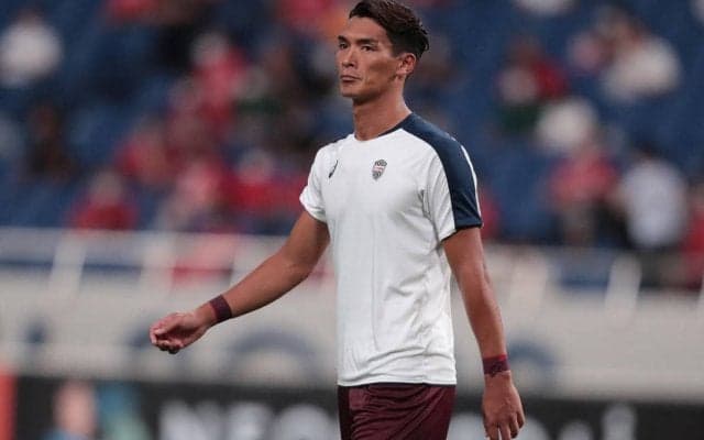 「髪型も変わりません。笑」W杯ではピッチ解説で話題の槙野智章、子供の頃から知る森保一監督と2ショット「本当にお疲れ様でした！」