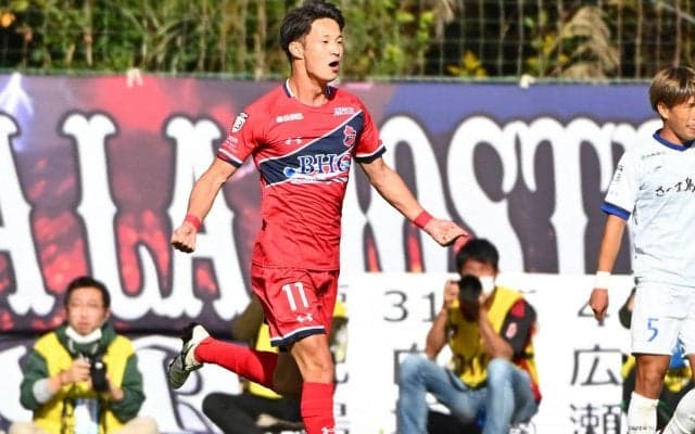 J2昇格のいわき、プロ1年目でJ3得点王のFW有田稜ら3名と契約更新