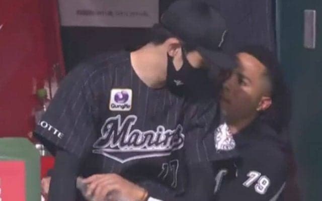 朗希の“イチャイチャ”が「手慣れてる」　“珍プレー大賞”にファン涙「寂しくなる」