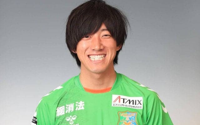 八戸がMF渡邊龍と契約更新「この悔しさを来年ピッチの上で返します」