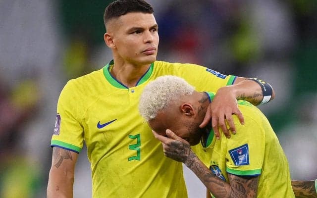 「偉大だったわ！」ラストW杯になったブラジル代表DFチアゴ・シウバ、妻が労いの言葉を綴る「悲しかったと言う必要はないわ」