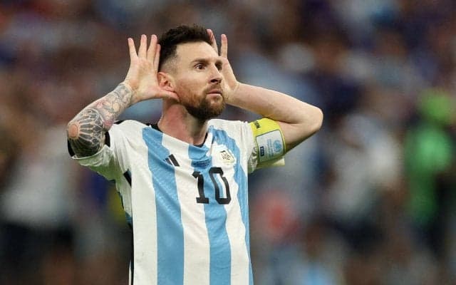 「天才だ」「こりゃいいや」「ブラボー！」メッシがオランダ戦で見せたあのシーンが早速タトゥーに！「アルゼンチン人はみんな望んでいる」