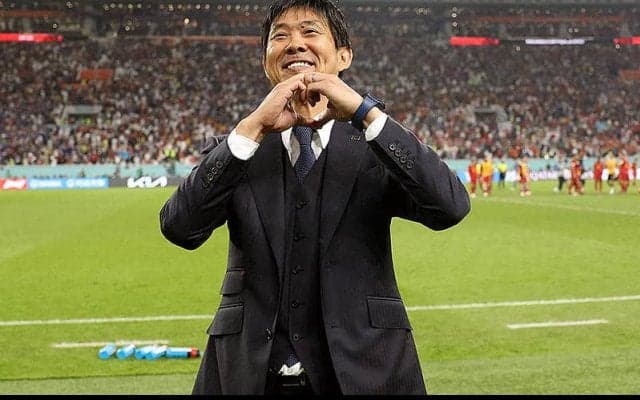 「宝物だ～」W杯で日本を沸かせた美女サポーター・SHONOさんが森保監督との2ショットまでゲット！「直接お疲れ様でしたと言えて嬉しかったです」