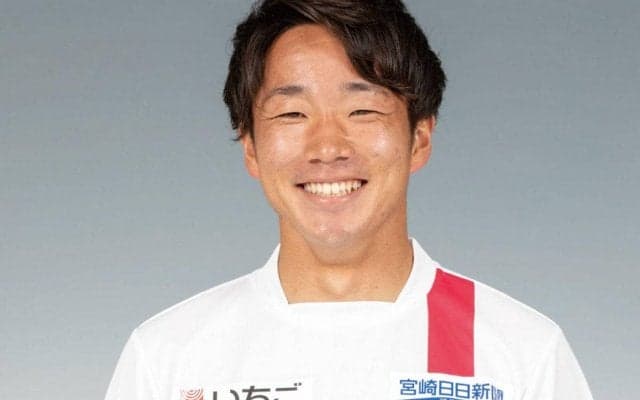 宮崎、DF青山生との来季契約を更新「宮崎県とJリーグを盛り上げます！」