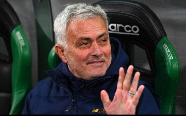 ポルトガル代表がモウリーニョ監督にオファー？ ローマとの二足の草鞋を許可か