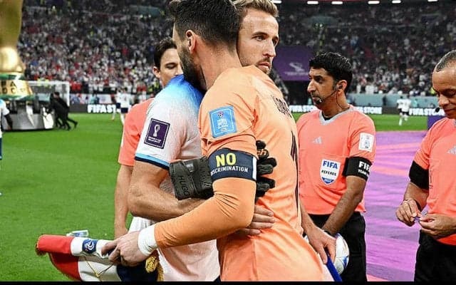 フランスの守護神ロリスが失意ケインをおもんばかる　「言葉を見つけるのは容易ではなかった…」