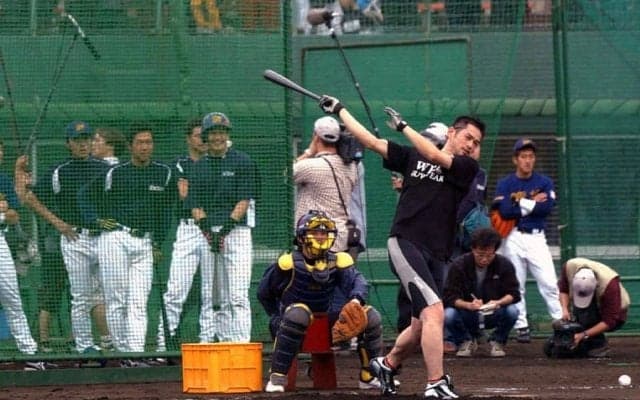 「なんか転校生みたいやな」巻き込まれた“合併騒動”　巡ってきたイチロー氏との3日間