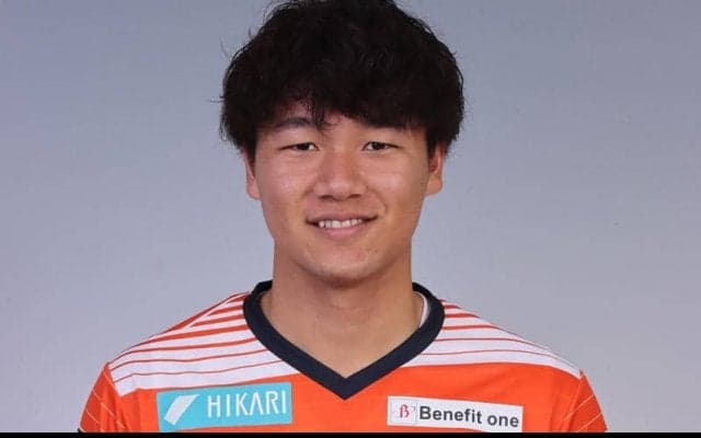 愛媛が今季加入のDF大城蛍と契約更新「人生かけて、覚悟を持って戦います」