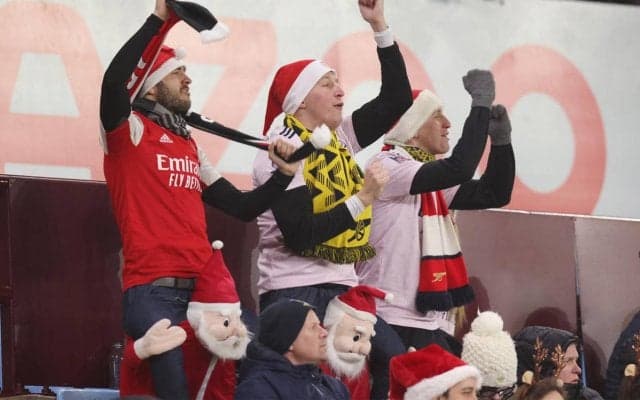 アーセナルに新キャラ登場？スタジアムに誕生した雪だるまの愛称を募集「みんなの意見を聞かせて！」