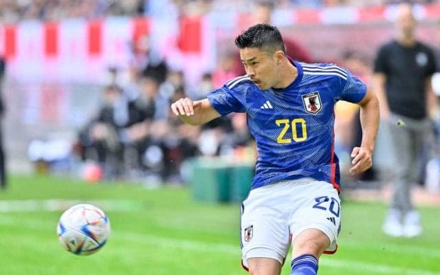 ｢進化した姿楽しみに待ってます｣日本代表・中山雄太に届いた｢最高の贈り物｣! サムライブルーW杯メンバーがプレゼントした「共闘の証」