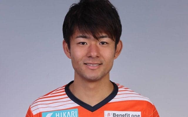 愛媛がMF茂木駿佑と契約更新、今季は28試合2得点「昇格させる気持ちを強くもって戦いたい」