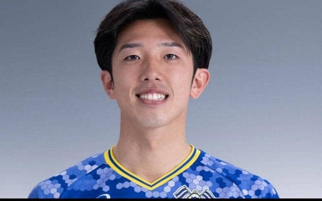 鳥取が今治退団の飯泉涼矢を獲得　「自分の力を全て出して闘います」