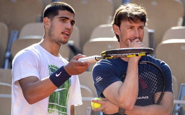 19歳アルカラスを世界1位に育て上げたフェレーロ氏がATPアワードの最優秀コーチ賞を受賞「今年は素晴らしい1年だった」