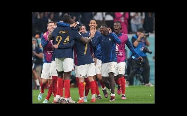 フランス、どこよりも正統的な攻撃サッカーで決勝へ。日本代表は「美しい敗者」モロッコを目指せ