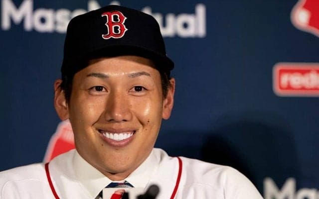 【MLB】美人妻・ゆり香さんも大歓迎　Rソックスが吉田正尚家族を“お出迎え”「ようこそ」
