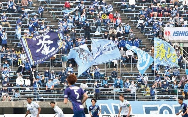 讃岐、JFL高知からFW赤星魁麻が加入！  今季リーグ戦10得点の大型ストライカー